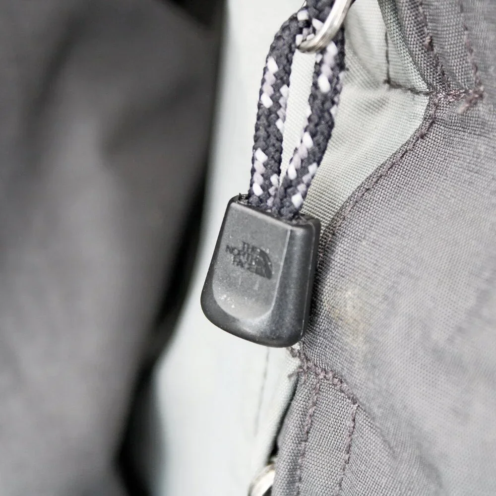 North Face Hyvent Men's Jacket/North Face Borealis Backpack/North Face Gloves - Picture 12 of 14